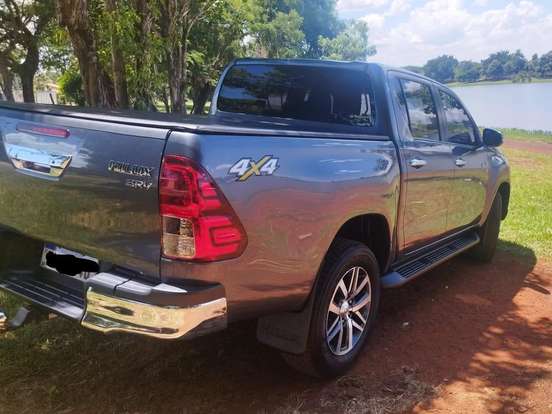 TOYOTA-HILUX-2.7 SRV 4X4 CD 16V FLEX 4P AUTOMÁTICO TOYOTA-HILUX-2019