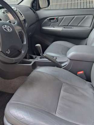 TOYOTA-HILUX-2013
