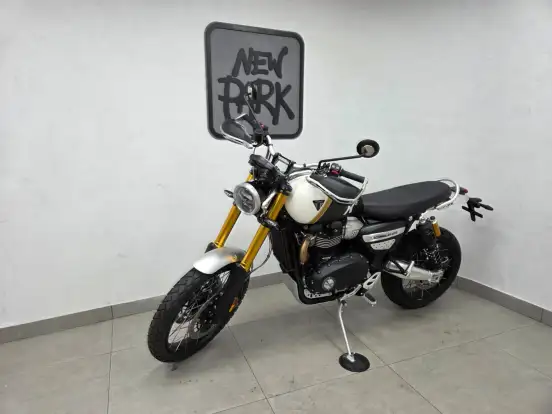 TRIUMPH-BONNEVILLE SCRAMBLER 1200 XE-2026