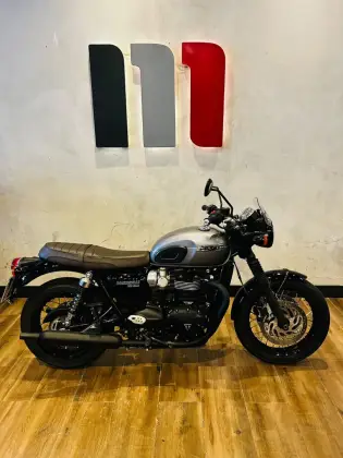 TRIUMPH BONNEVILLE T120 BLACK 1200 