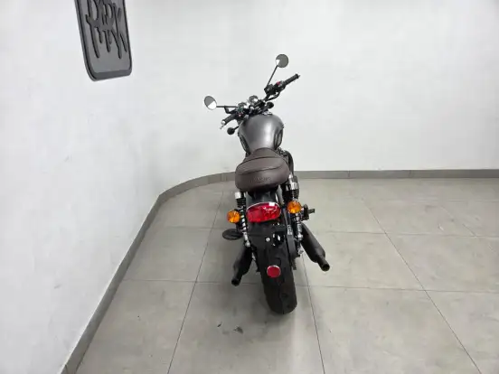 TRIUMPH-BONNEVILLE T120 BLACK 1200-2026
