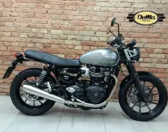 TRIUMPH SPEED TWIN 900 TRIUMPH SPEED TWIN 900