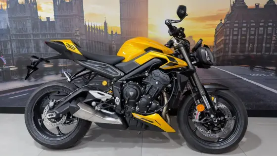 TRIUMPH STREET TRIPLE RS ABS 