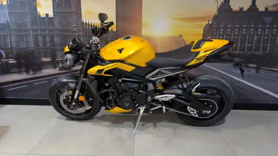 TRIUMPH-STREET TRIPLE RS ABS-2026