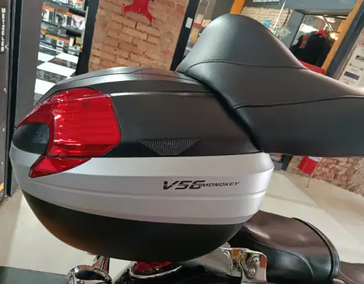 TRIUMPH-THUNDERBIRD COMMANDER ABS-2014