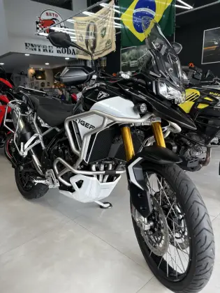 TRIUMPH TIGER 900 RALLY PRO 