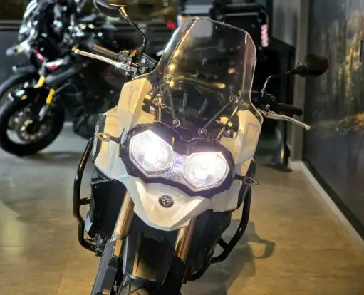 TRIUMPH-TIGER EXPLORER ABS-2015