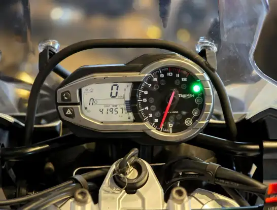 TRIUMPH-TIGER EXPLORER ABS-2015