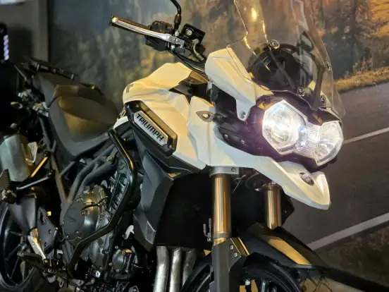 TRIUMPH-TIGER EXPLORER ABS-2015