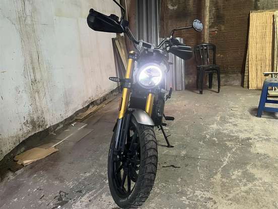 TRIUMPH-SCRAMBLER 400 X TRIUMPH-SCRAMBLER 400 X-2024