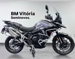 TRIUMPH TIGER 900 GT PRO TRIUMPH TIGER 900 GT PRO