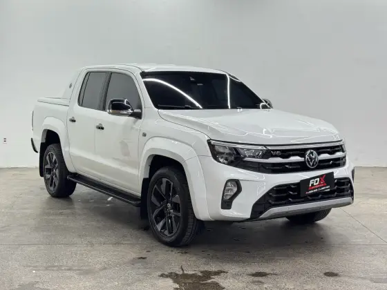 VOLKSWAGEN AMAROK 3.0 V6 TDI DIESEL EXTREME CD 4MOTION AUTOMÁTICO