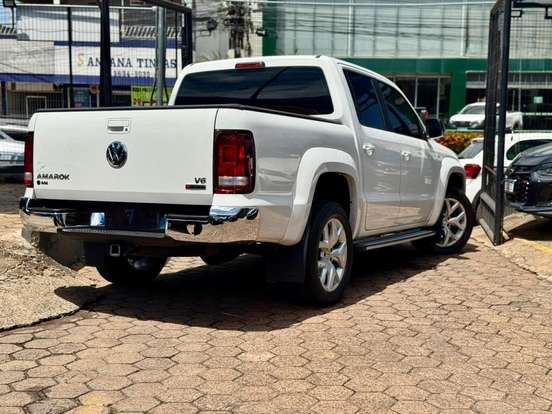 VOLKSWAGEN-AMAROK-3.0 V6 TDI DIESEL HIGHLINE CD 4MOTION AUTOMÁTICO VOLKSWAGEN-AMAROK-2023