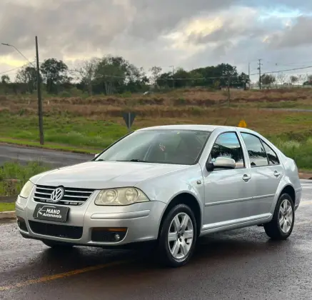 VOLKSWAGEN BORA 2.0 MI 8V FLEX 4P AUTOMÁTICO