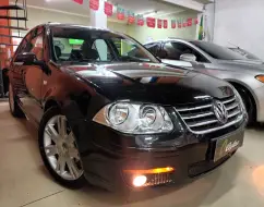 VOLKSWAGEN BORA 2.0 MI 8V GASOLINA 4P MANUAL VOLKSWAGEN BORA 2.0 MI 8V GASOLINA 4P MANUAL