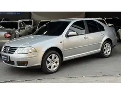 VOLKSWAGEN BORA 2.0 MI 8V GASOLINA 4P MANUAL VOLKSWAGEN BORA 2.0 MI 8V GASOLINA 4P MANUAL
