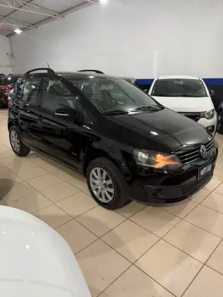 VOLKSWAGEN FOX 1.6 MI 8V FLEX 4P MANUAL