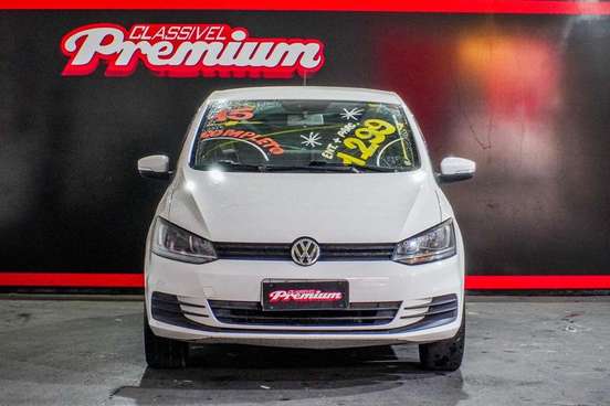 VOLKSWAGEN-FOX-1.0 MI TRENDLINE 8V FLEX 4P MANUAL VOLKSWAGEN-FOX-2015