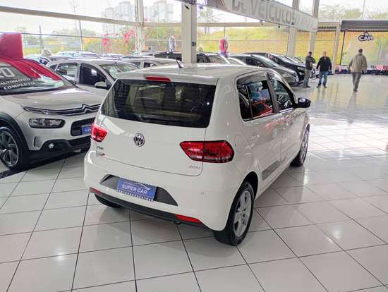 VOLKSWAGEN-FOX-1.6 MI ROCK IN RIO 8V FLEX 4P MANUAL VOLKSWAGEN-FOX-2015
