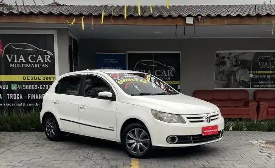 VOLKSWAGEN-GOL-2010