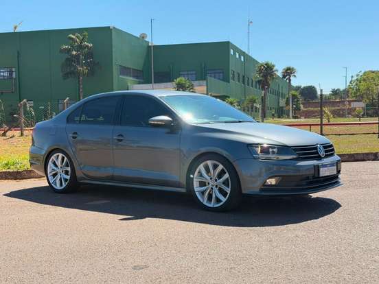 VOLKSWAGEN-JETTA-2016