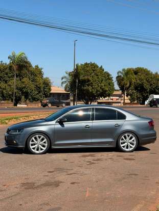 VOLKSWAGEN-JETTA-2016