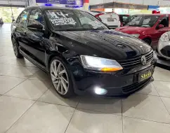 VOLKSWAGEN JETTA 2.0 COMFORTLINE FLEX 4P TIPTRONIC VOLKSWAGEN JETTA 2.0 COMFORTLINE FLEX 4P TIPTRONIC