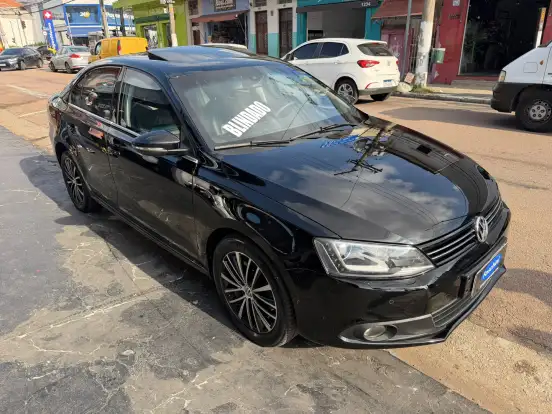 VOLKSWAGEN-JETTA-2.0 TSI HIGHLINE 200CV GASOLINA 4P TIPTRONIC VOLKSWAGEN-JETTA-2012