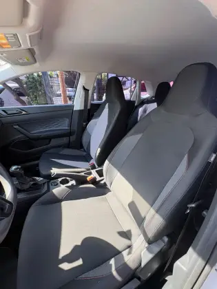 VOLKSWAGEN POLO 1.0 170 TSI COMFORTLINE AUTOMÁTICO