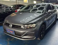 VOLKSWAGEN POLO 1.0 MPI TOTAL FLEX MANUAL VOLKSWAGEN POLO 1.0 MPI TOTAL FLEX MANUAL