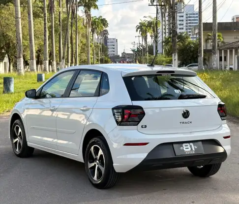 VOLKSWAGEN-POLO-2025