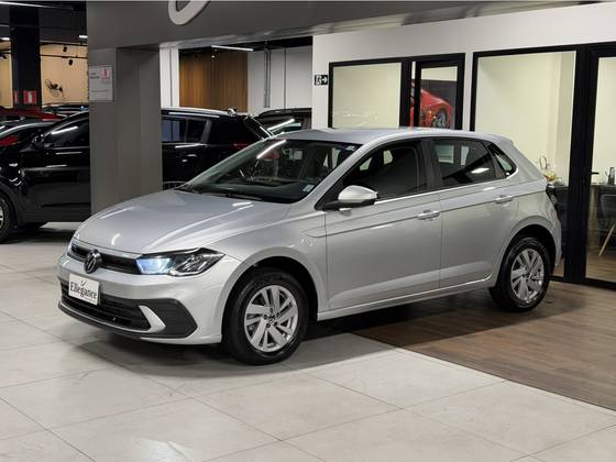 VOLKSWAGEN POLO 1.0 170 TSI MANUAL