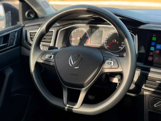 VOLKSWAGEN-POLO-2025