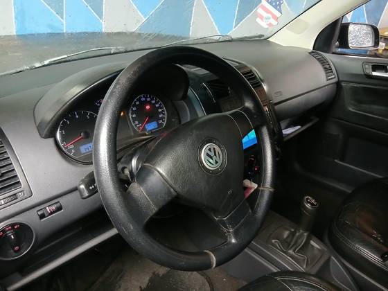 VOLKSWAGEN POLO 1.6 MI SPORTLINE 8V FLEX 4P MANUAL