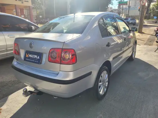 VOLKSWAGEN-POLO SEDAN-1.6 MI 8V FLEX 4P MANUAL VOLKSWAGEN-POLO SEDAN-2009
