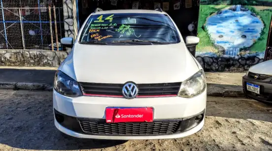 VOLKSWAGEN-SPACEFOX-2014