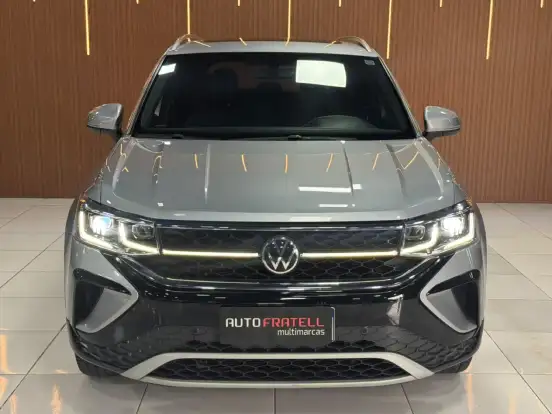 VOLKSWAGEN-TAOS-2022