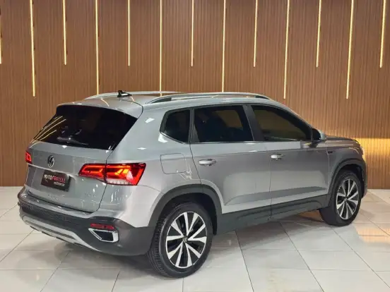 VOLKSWAGEN-TAOS-1.4 250 TSI TOTAL FLEX HIGHLINE AUTOMÁTICO VOLKSWAGEN-TAOS-2022