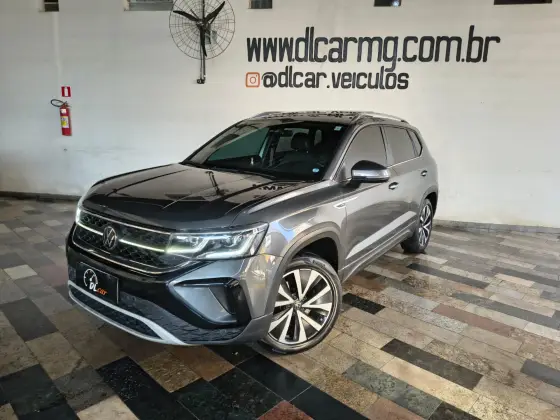 VOLKSWAGEN TAOS 1.4 250 TSI TOTAL FLEX HIGHLINE AUTOMÁTICO