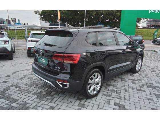 VOLKSWAGEN TAOS 1.4 250 TSI TOTAL FLEX COMFORTLINE AUTOMÁTICO