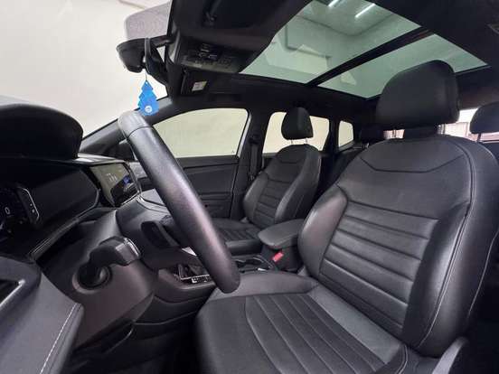 VOLKSWAGEN-TAOS-2022