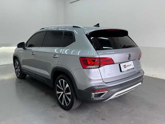VOLKSWAGEN-TAOS-1.4 250 TSI TOTAL FLEX HIGHLINE AUTOMÁTICO VOLKSWAGEN-TAOS-2022