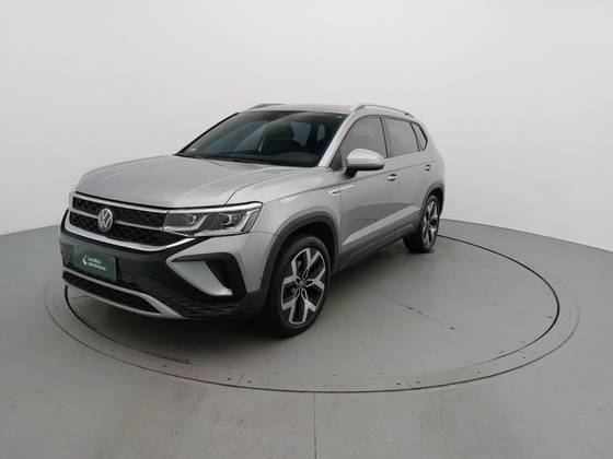 VOLKSWAGEN TAOS 1.4 250 TSI TOTAL FLEX HIGHLINE AUTOMÁTICO