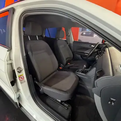 VOLKSWAGEN-T-CROSS-2022