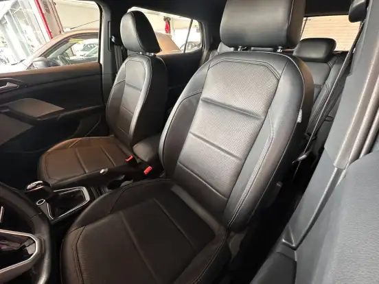 VOLKSWAGEN-T-CROSS-2022
