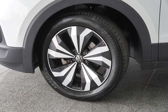 VOLKSWAGEN-T-CROSS-2023
