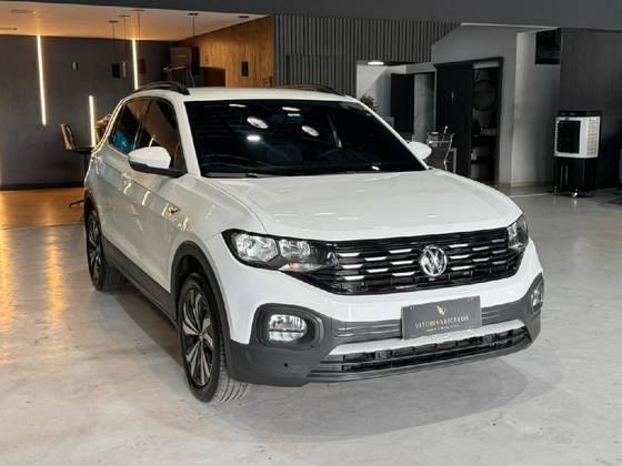 VOLKSWAGEN T-CROSS 1.0 200 TSI TOTAL FLEX COMFORTLINE AUTOMÁTICO