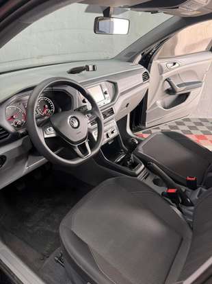 VOLKSWAGEN-T-CROSS-1.0 200 TSI TOTAL FLEX MANUAL VOLKSWAGEN-T-CROSS-2019