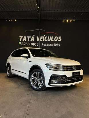 VOLKSWAGEN-TIGUAN-2019