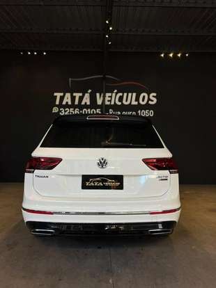 VOLKSWAGEN-TIGUAN-2019
